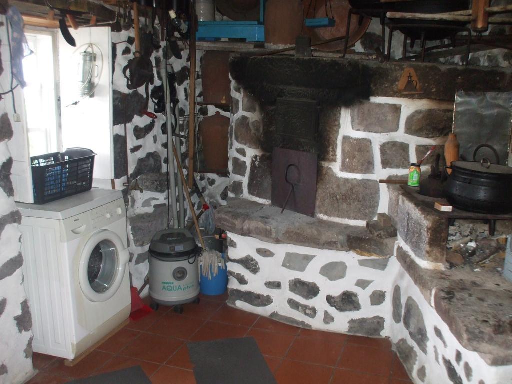 Villa Adega Do Batista Calheta  Habitación foto