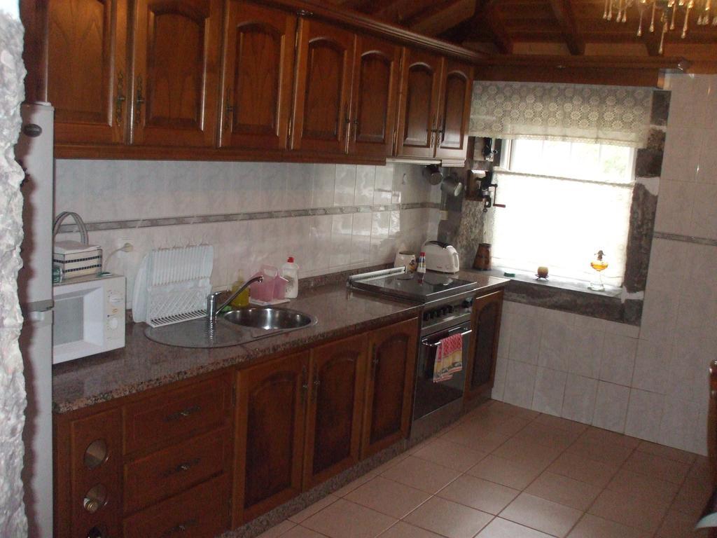 Villa Adega Do Batista Calheta  Habitación foto